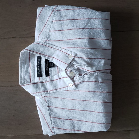 Banana republic short sleeve white and red stripe shirt - Picture 1 of 2